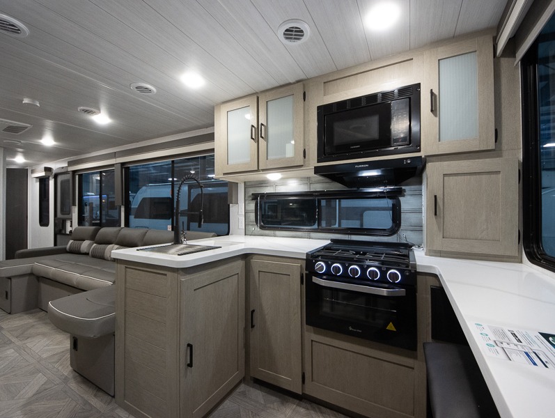 2024 Forest River Salem 29VIEW, $ 51,417