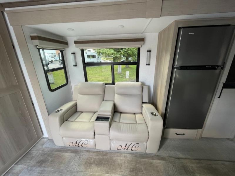 2024 Forest River Rockwood Signature Travel Traile, $ 54,990