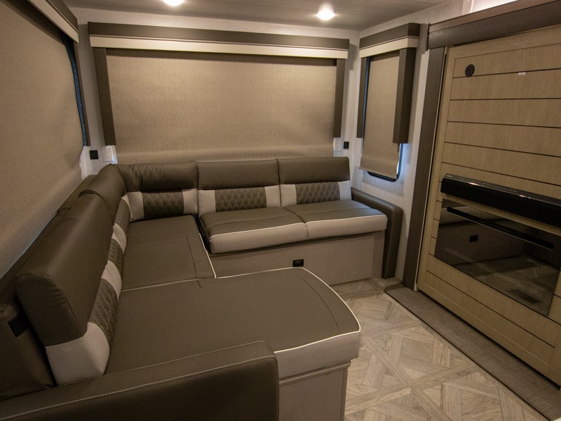 2024 Forest River Salem 28VIEW, $ 52,867