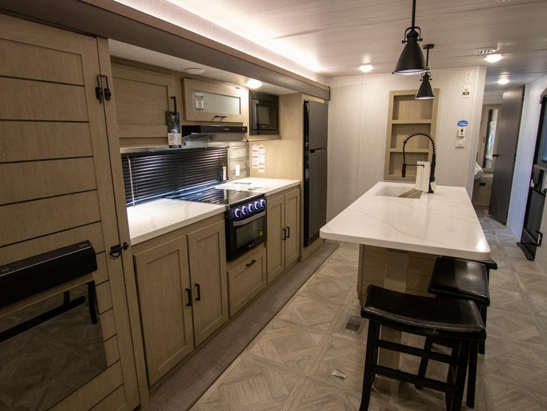 2024 Forest River Salem 28VIEW, $ 52,867