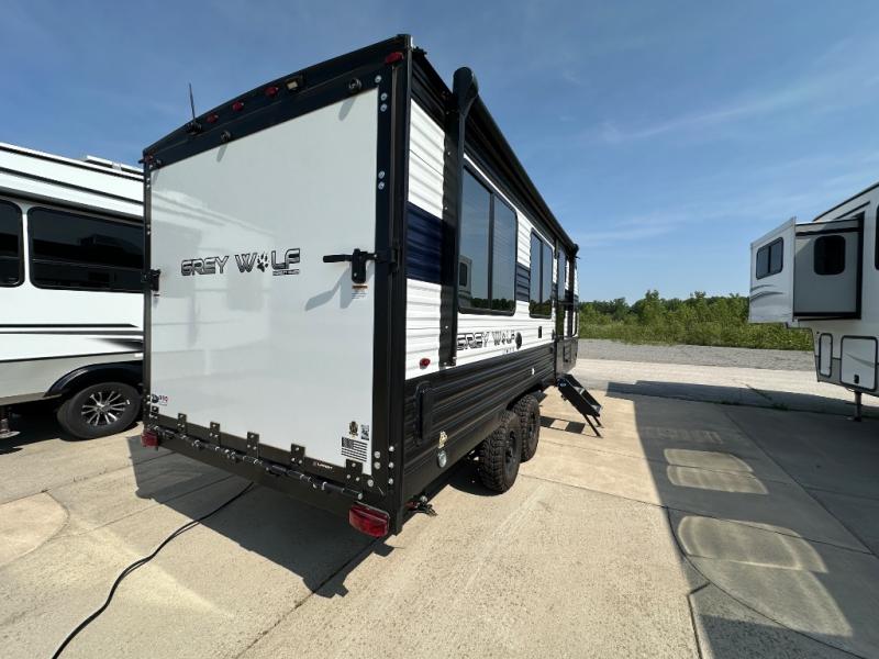 2024 Forest River Cherokee Grey Wolf 18RR, $ 0