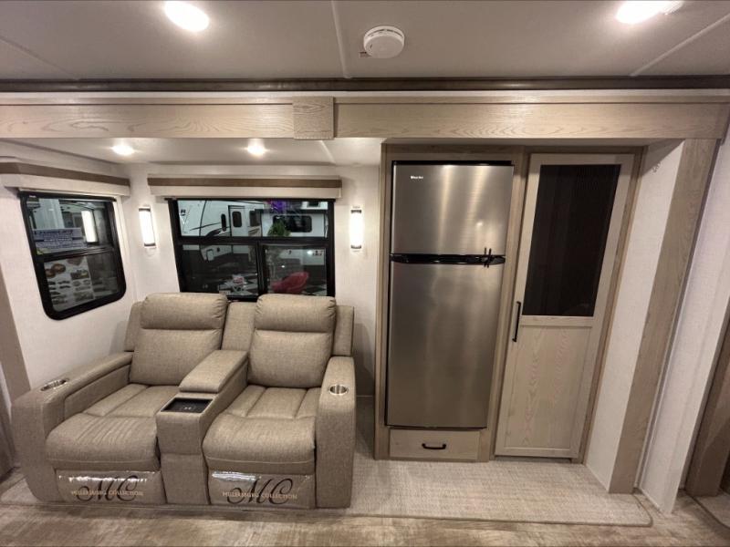 2024 Forest River Rockwood Signature Travel Traile, $ 52,990