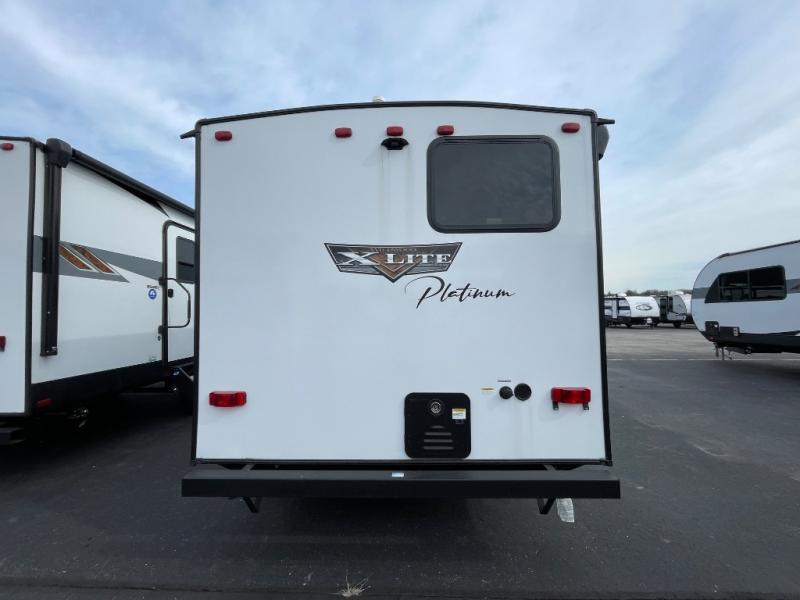 2024 Forest River Wildwood X-Lite 261BHXL, $ 39,460