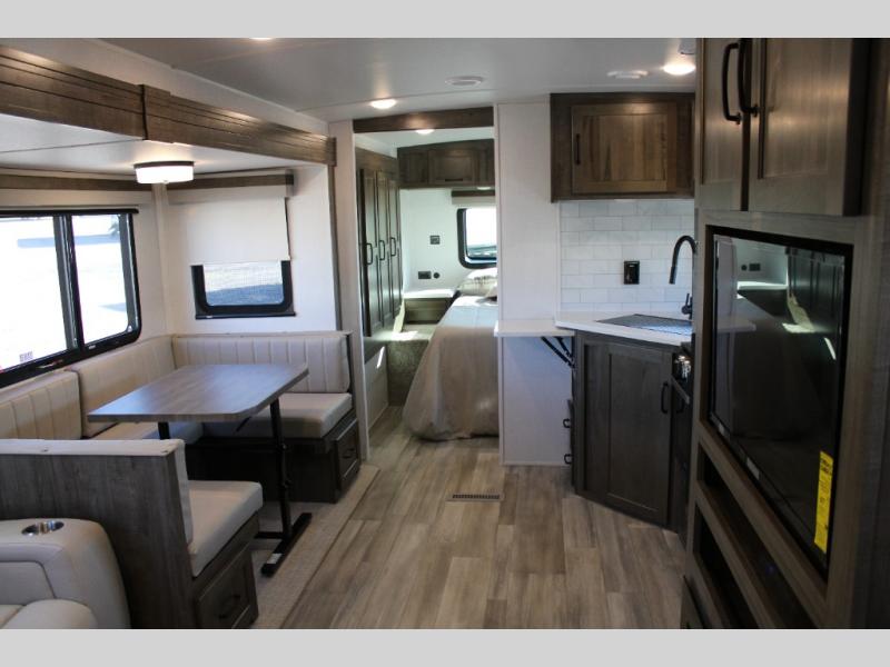 2024 Forest River Rockwood Ultra Lite 2706WS, $ 39,990