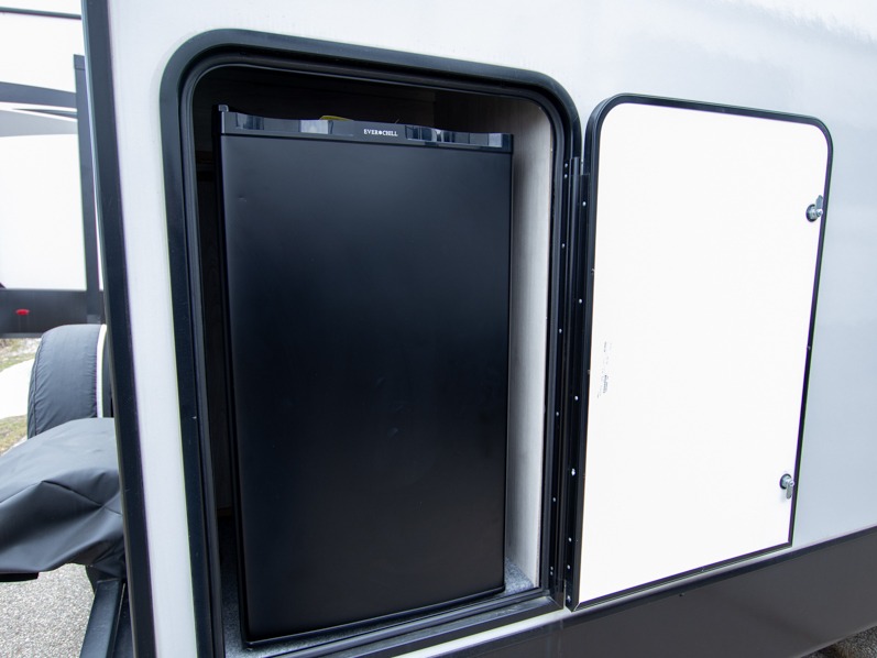 2023 Forest River Sandpiper 3440BH, $ 0