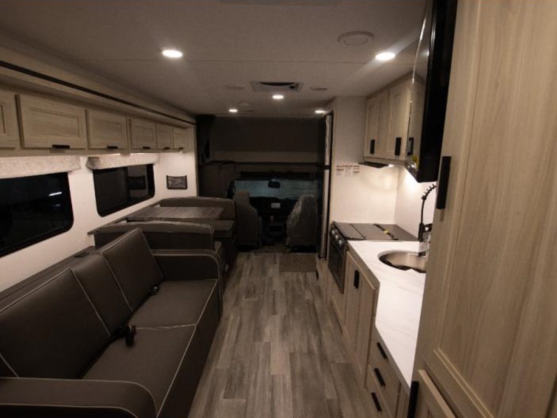 2023 Forest River Sunseeker 2550DS LE, $ 129,507