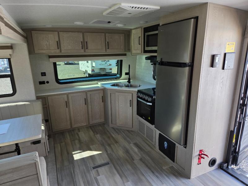 2023 Forest River Rockwood Ultra Lite 2608BS, $ 49,990