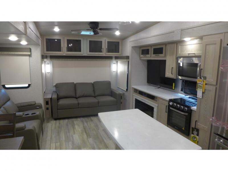 2023 Forest River Flagstaff Classic FW 529IKRL, $ 58,990