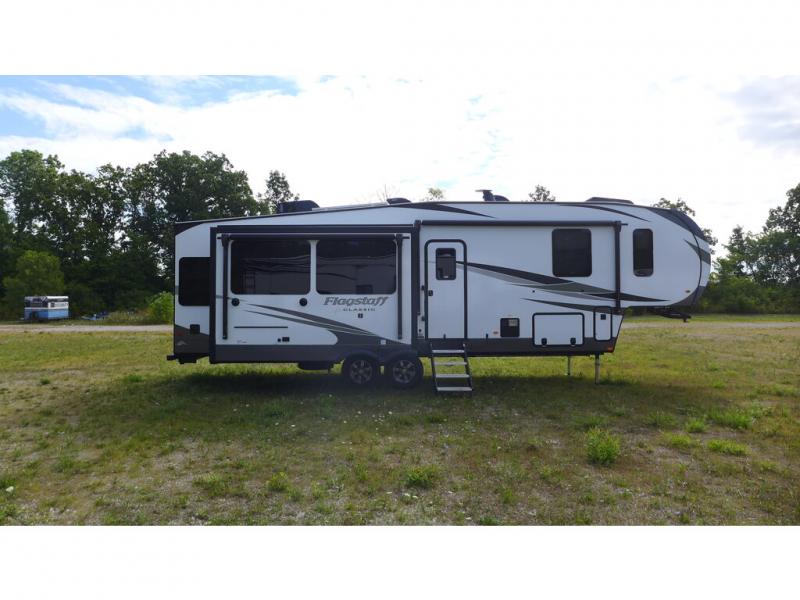 2023 Forest River Flagstaff Classic FW 529IKRL, $ 58,990