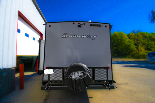 2023 Forest River Cherokee Alpha Wolf 22SW-L, $ 0