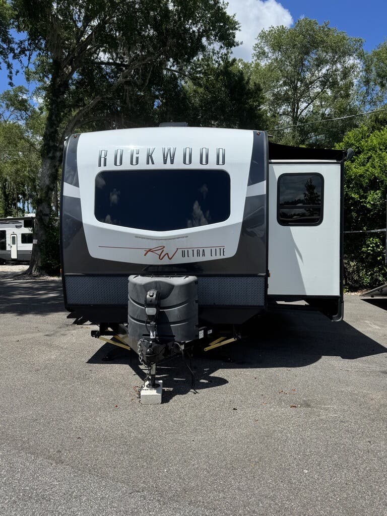 2022 Forest River Rockwood Ultra Lite 2608BS, $ 27,995