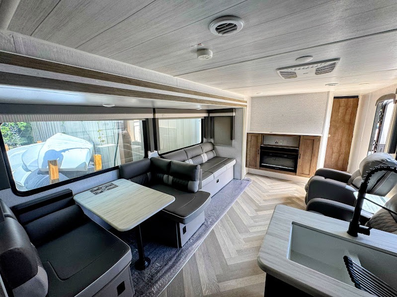 2022 Forest River Salem 27RK, $ 23,999