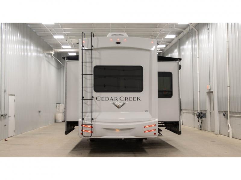 2022 Forest River Cedar Creek Champagne Edition 38, $ 146,549