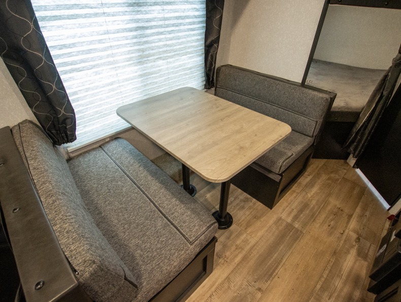 2022 Forest River Cherokee Grey Wolf 26DJSE, $ 0