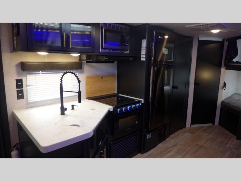 2022 Forest River Cherokee 264DBH, $ 0