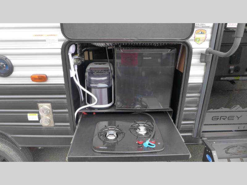 2022 Forest River Cherokee 264DBH, $ 0