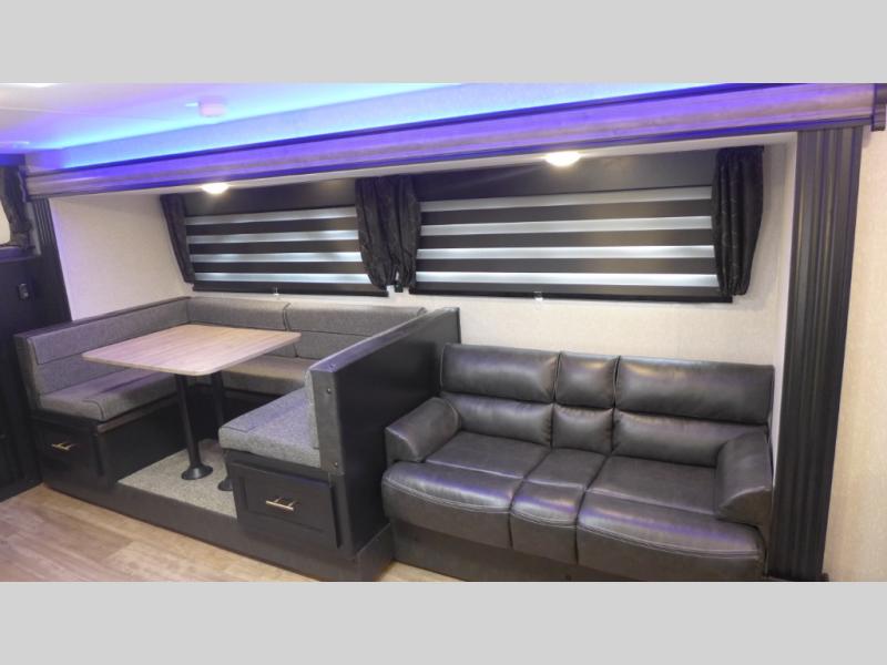 2022 Forest River Cherokee 264DBH, $ 0