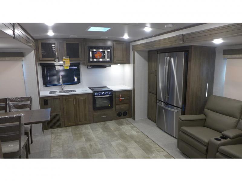 2022 Forest River Flagstaff Classic 832RKSB, $ 74,253