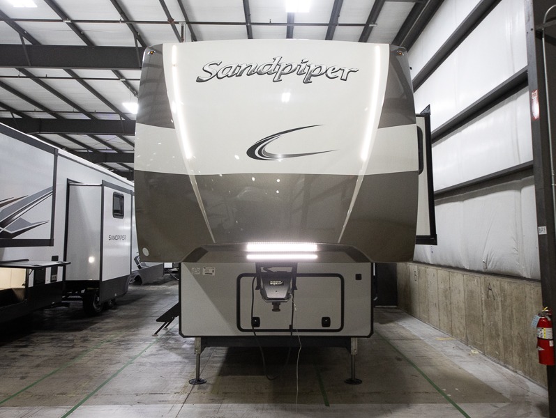 2022 Forest River Sandpiper Luxury 388BHRD, $ 112,712