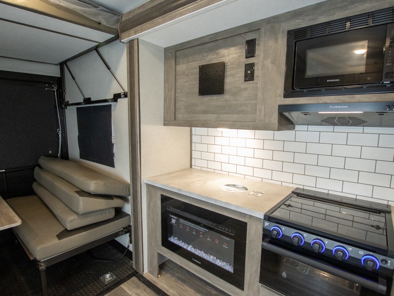 2022 Forest River XLR Micro Boost 335LRLE, $ 66,399