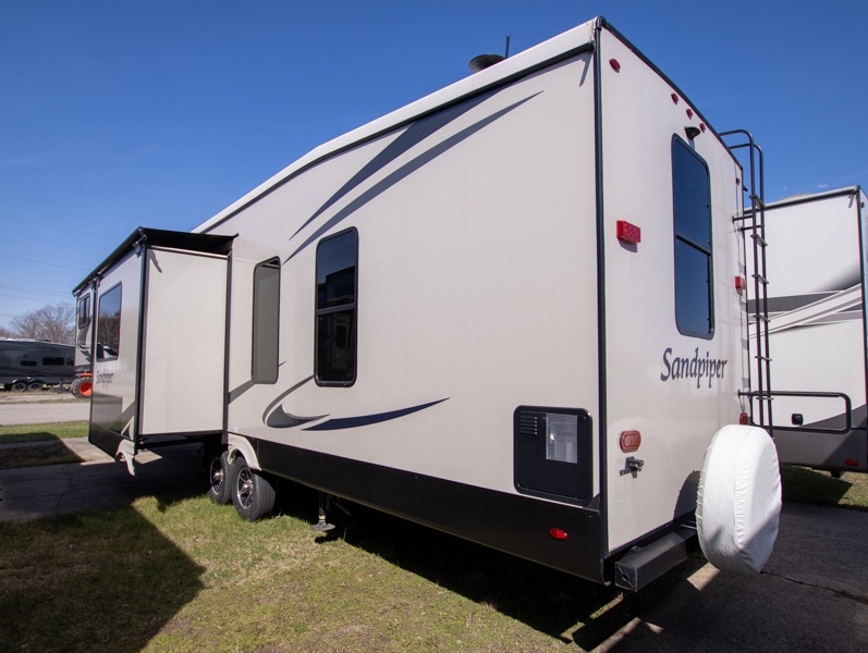 2021 Forest River Sandpiper C-Class 3550FL, $ 0