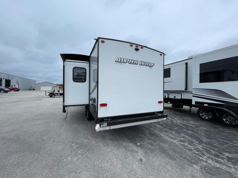 2021 Forest River Cherokee Alpha Wolf 22SW-L, $ 0