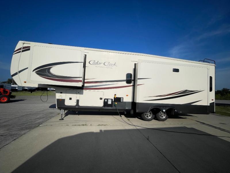 2020 Forest River Cedar Creek Silverback Edition 3, $ 0