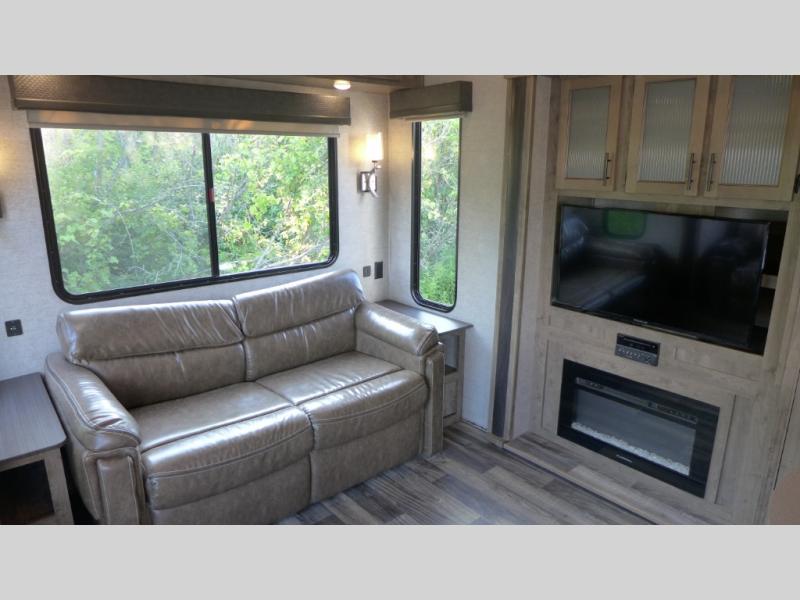 2019 Forest River Sabre 36BHQ, $ 0