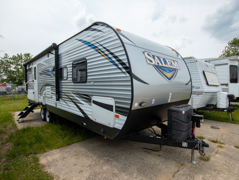 2018 Forest River Salem 27DBK, $ 0