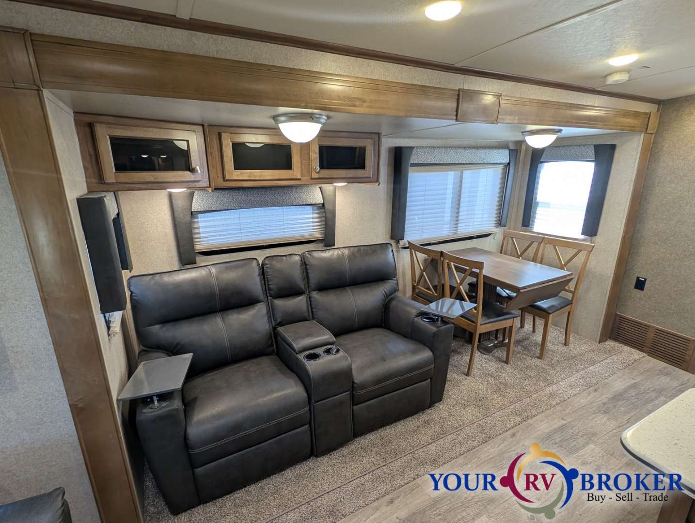 2018 Forest River Rockwood Signature Ultra Lite 83, $ 24,900