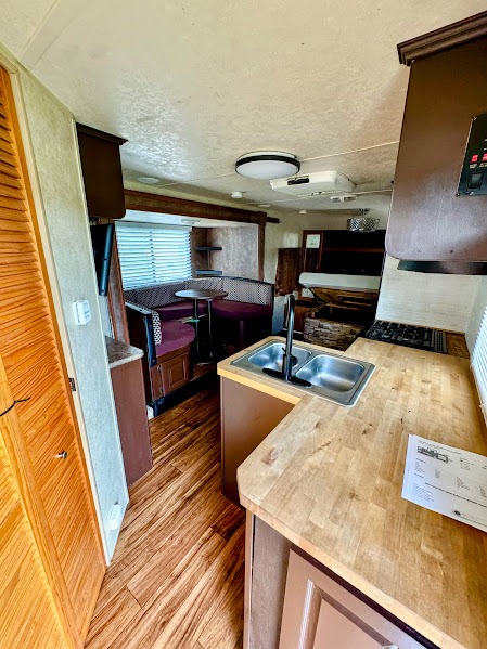 2015 Forest River Salem Cruise Lite 231RBXL, $ 9,999