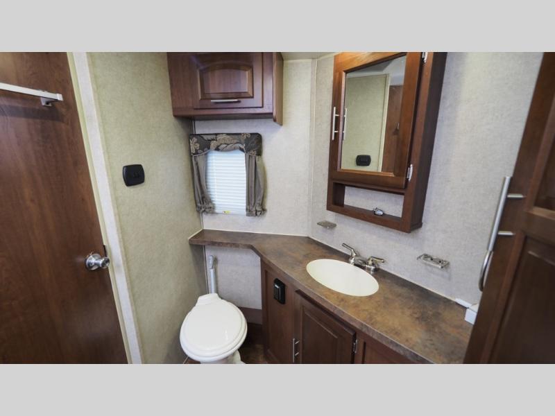 2015 Forest River Rockwood Windjammer 3025W, $ 0