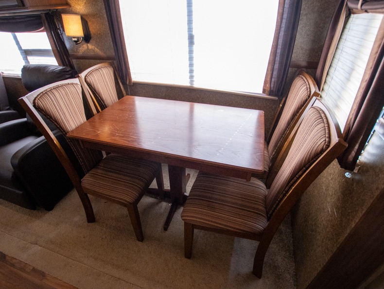 2014 Forest River Salem Hemisphere Lite 272RLIS, $ 0