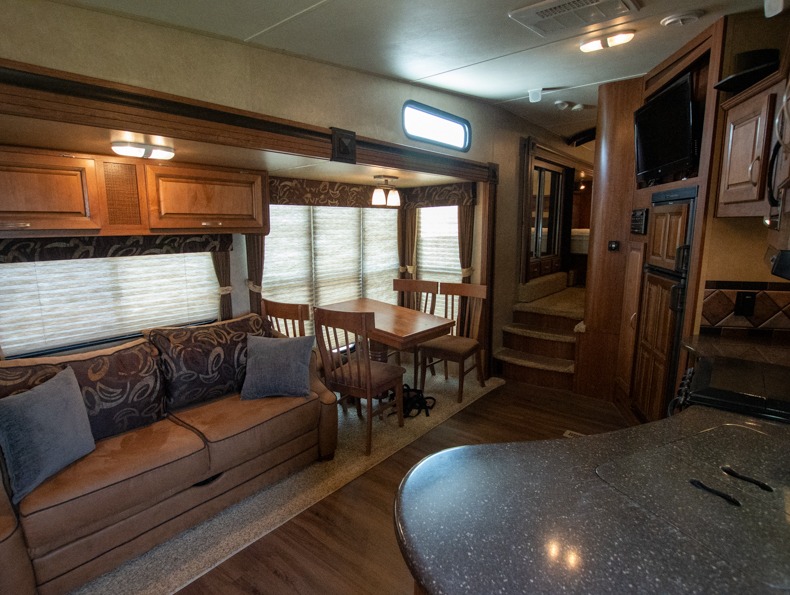 2013 Forest River Wildcat Maxx 302RL, $ 0