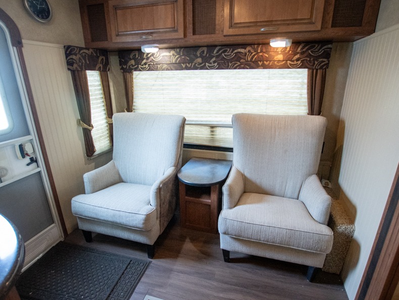 2013 Forest River Wildcat Maxx 302RL, $ 0