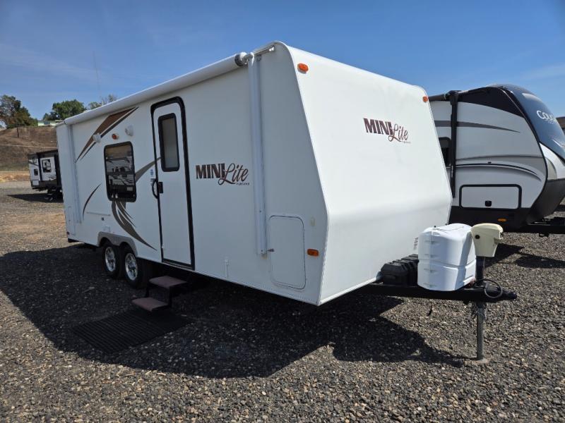 2012 Forest River Rockwood 2304, $ 17,990
