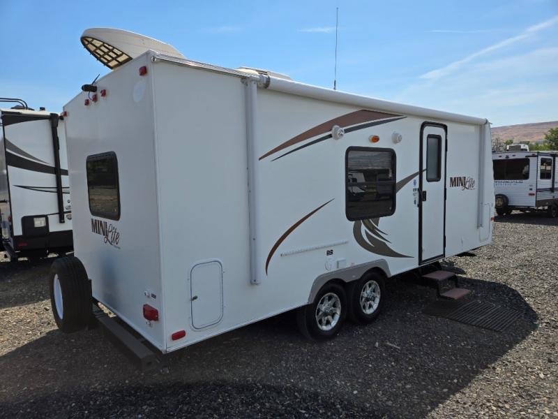 2012 Forest River Rockwood 2304, $ 17,990