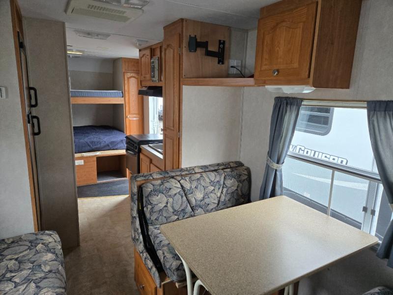 2007 Forest River Shamrock 23RS, $ 16,990