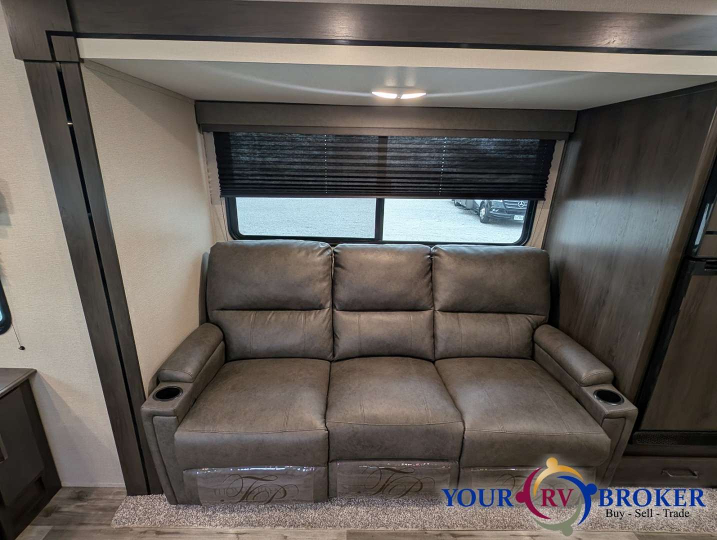 2023 Grand Design Transcend Xplor 245RL, $ 25,900