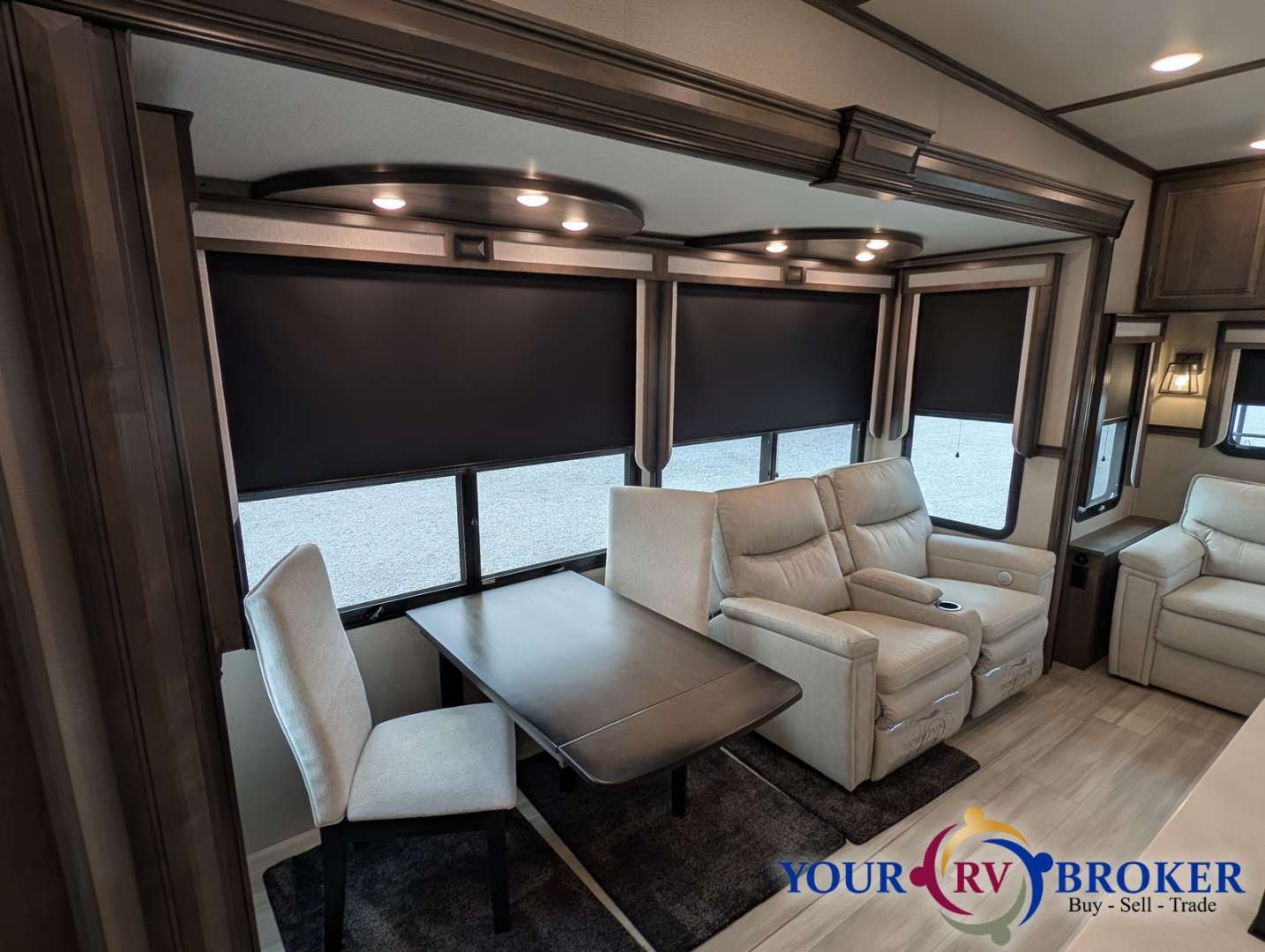 2022 Grand Design Solitude 372WB-R, $ 67,000