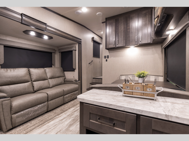 2022 Grand Design Reflection 150 Series 226RK, $ 0