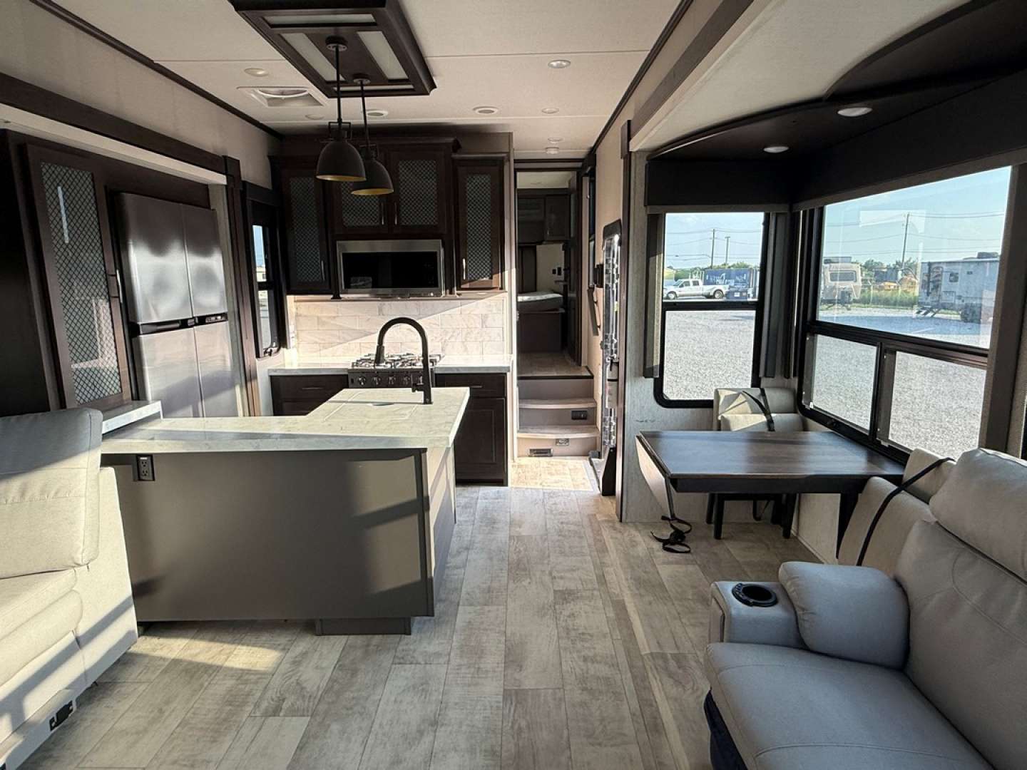 2021 Grand Design Momentum M-Class Toy Hauler 395M, $ 84,900