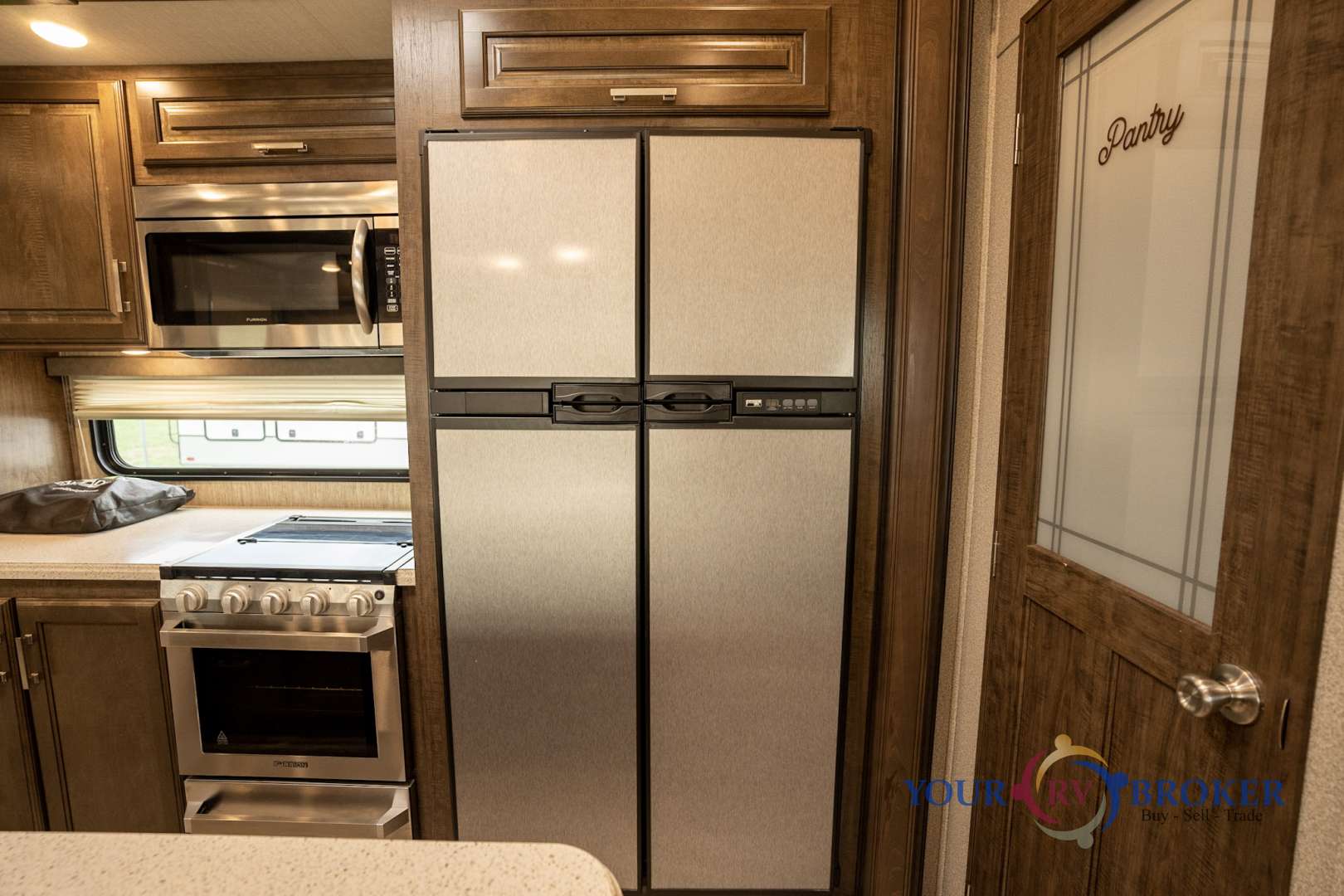 2020 Grand Design Solitude S-Class 3550BH, $ 55,000