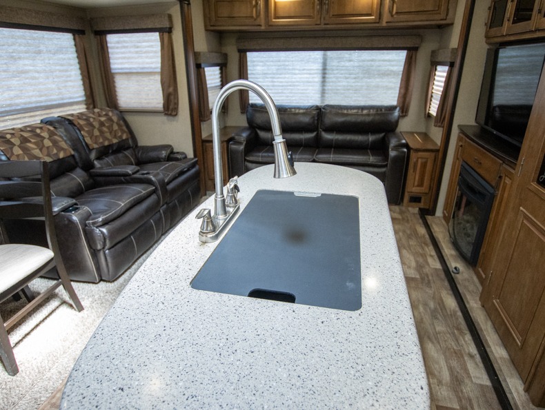 2017 Grand Design Reflection Travel Trailer 313RLT, $ 0