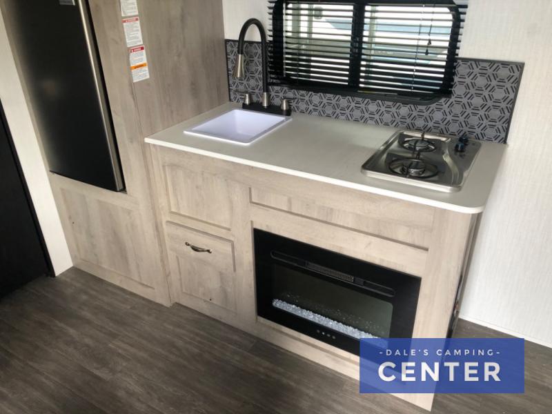 2025 Heartland Prowler Lynx LE 17RBX, $ 13,999