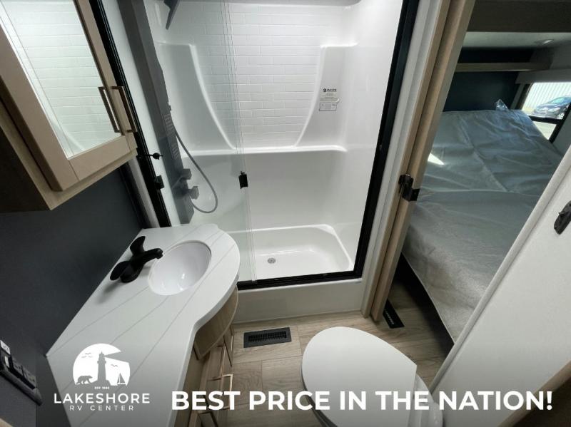 2025 Heartland Cyclone 4006, $ 186,420