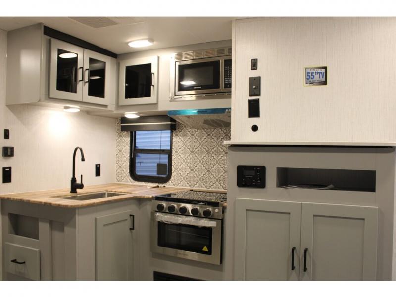 2022 Heartland North Trail Ultra Lite NT 22CRB, $ 25,990