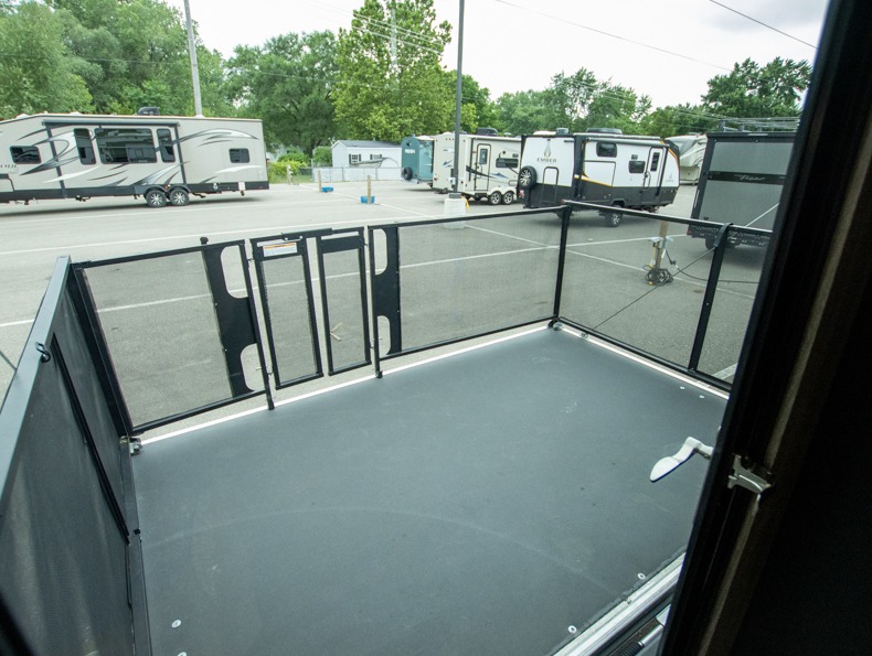 2022 Heartland Road Warrior RW 4275, $ 0