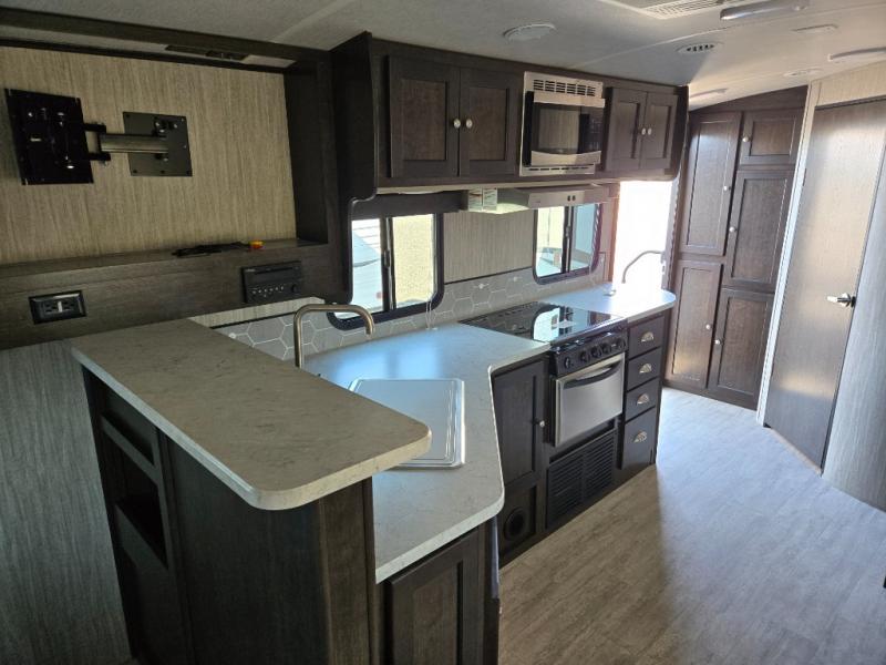 2020 Heartland Shadow Cruiser 225RBS, $ 35,990