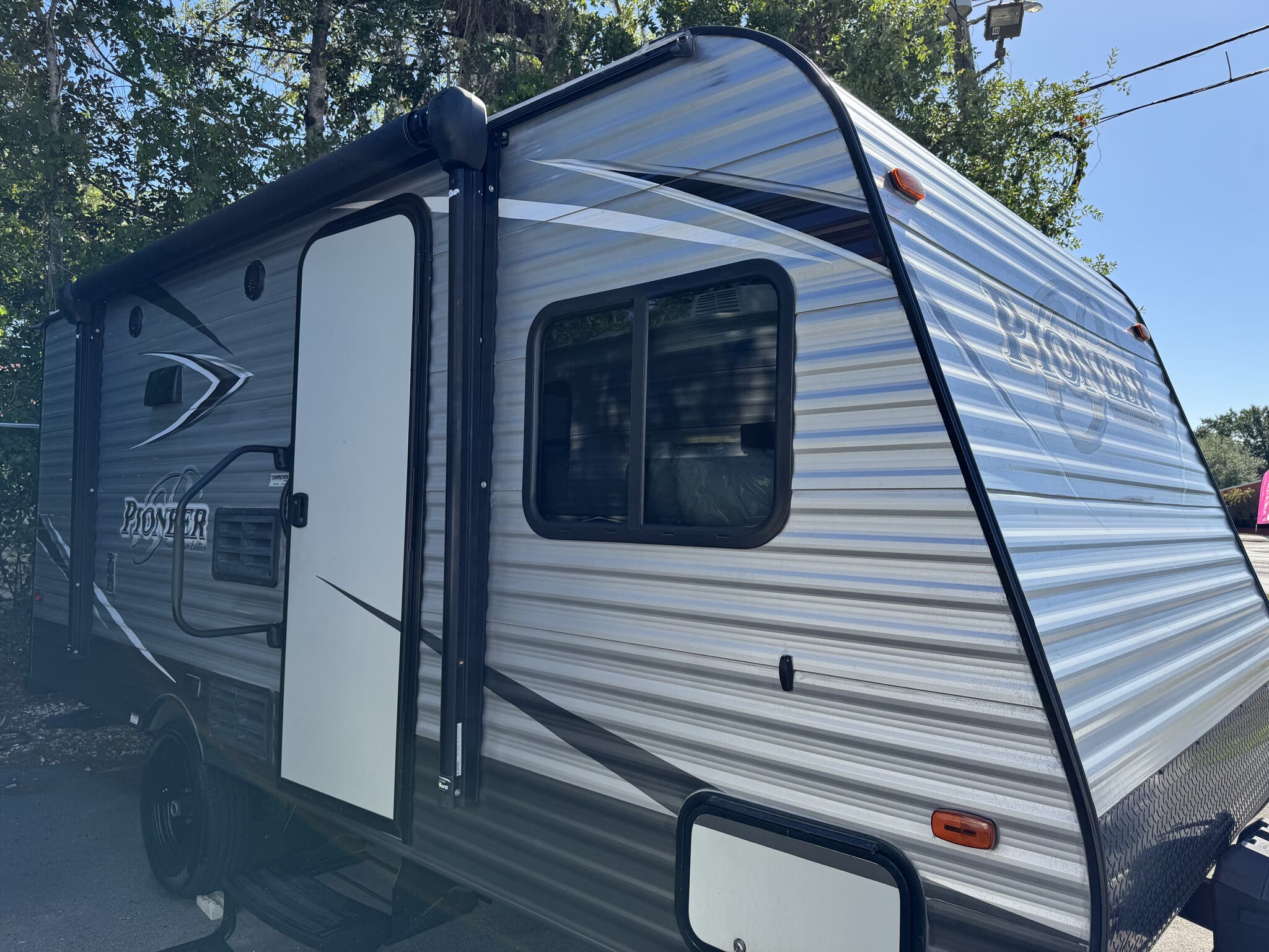 2018 Heartland Pioneer PI BH 175, $ 12,500